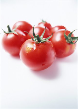 simsearch:670-02109950,k - Mini-Tomato Photographie de stock - Premium Libres de Droits, Code: 670-02111032