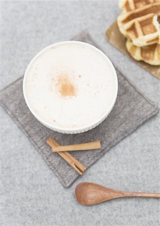 Cappuccino Stock Photo - Premium Royalty-Free, Code: 670-02309688