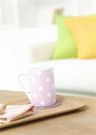 polka dot - Mug Stock Photo - Premium Royalty-Free, Code: 670-02309715