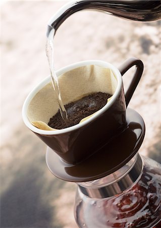 filtered - Drip coffee machine Stock Photo - Premium Royalty-Free, Code: 670-02966930