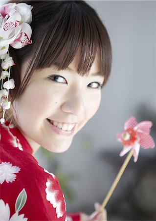 Smiling young woman Stock Photo - Premium Royalty-Free, Code: 670-03607141