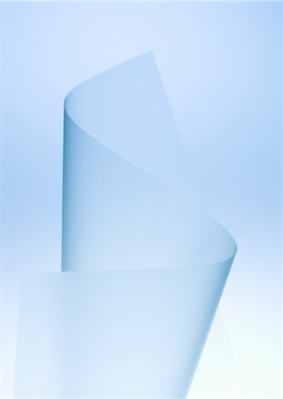 Blue curved line Stock Photo - Premium Royalty-Free, Code: 670-03709076