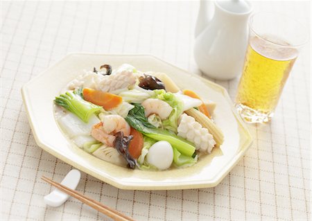 Stir fried seafood and vegetables Foto de stock - Sin royalties Premium, Código: 670-03709494
