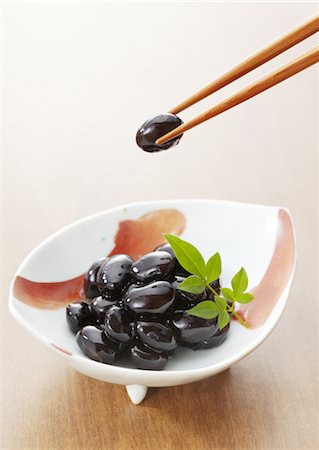 simsearch:670-03709696,k - Simmered black beans Foto de stock - Sin royalties Premium, Código: 670-03709544