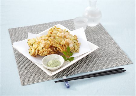 simsearch:670-03709252,k - Mixed vegetable and seafood tempura Foto de stock - Sin royalties Premium, Código: 670-03709673