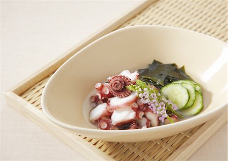 simsearch:670-03709704,k - Octopus dressed in sour sauce Foto de stock - Sin royalties Premium, Código: 670-03709745