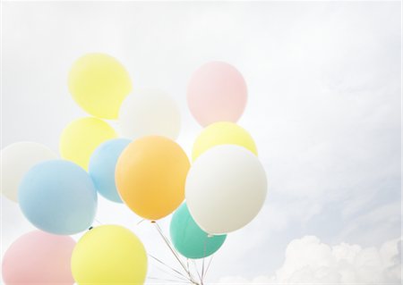 popping - balloon Stock Photo - Premium Royalty-Free, Code: 670-03885591