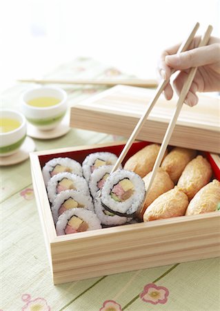 Sukeroku sushi Stock Photo - Premium Royalty-Free, Code: 670-03885712