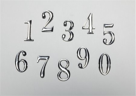 Numéro de la ligne en forme de plaques Photographie de stock - Premium Libres de Droits, Code: 670-03886349