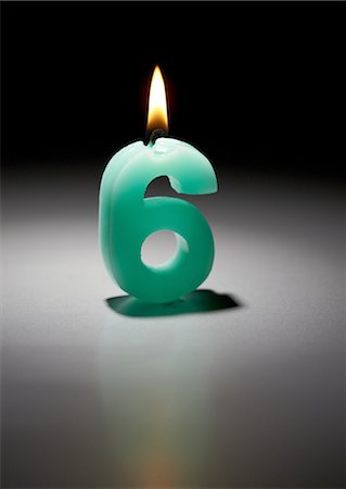 seis - Number candle Foto de stock - Sin royalties Premium, Código: 670-03886436