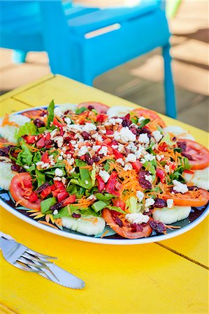 Plate of mexican food Stock Photo - Premium Royalty-Free, Code: 673-06964599