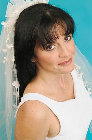 simsearch:673-02138947,k - Porträt einer Braut Stockbilder - Premium RF Lizenzfrei, Bildnummer: 673-02138969