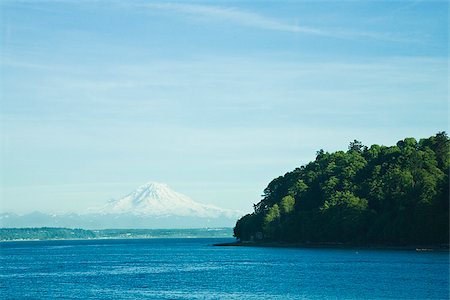 puget sound - Vashon Island and Mount Rainier,Washington State Foto de stock - Sin royalties Premium, Código: 673-03005579