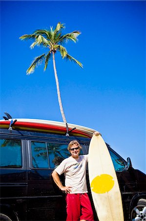 simsearch:673-03405699,k - man with surboard in mexico Foto de stock - Sin royalties Premium, Código: 673-03405689