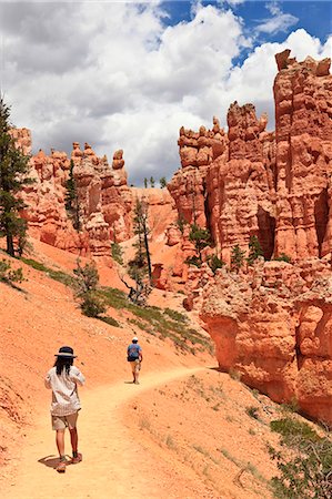 parc national de bryce canyon - touristes à bryce canyon, utah Photographie de stock - Premium Libres de Droits, Code: 673-03405823