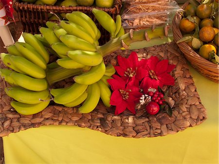 placemat - table of goods at mexican fruitstand Foto de stock - Sin royalties Premium, Código: 673-03826537