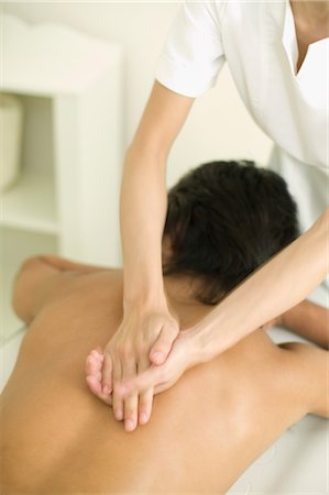 simsearch:685-02937281,k - Young man receiving body massage Stock Photo - Premium Royalty-Free, Code: 685-03081813
