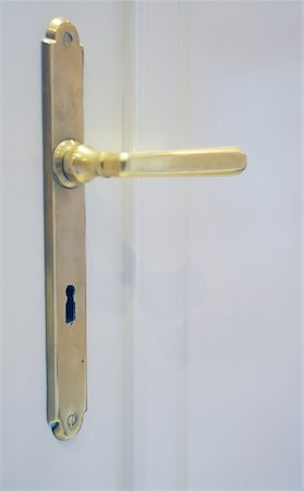 simsearch:689-05611664,k - Old-fashioned door handle Foto de stock - Sin royalties Premium, Código: 689-05610564