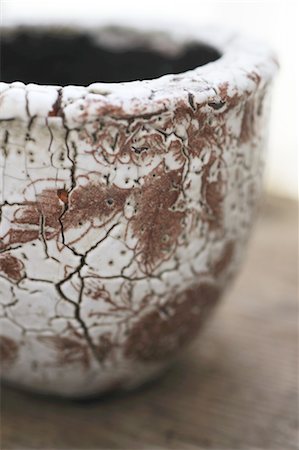 fractura - Cracked earthenware bowl Foto de stock - Sin royalties Premium, Código: 689-05610577