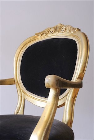 simsearch:689-05611664,k - Detail of an antique chair Foto de stock - Sin royalties Premium, Código: 689-05610665