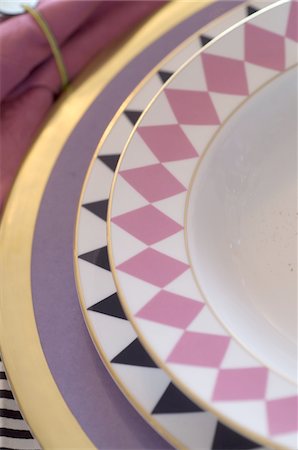 porcelaine - Ensemble de plaques Photographie de stock - Premium Libres de Droits, Code: 689-05610846