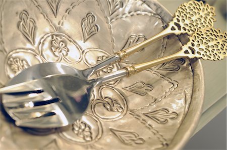 detail decor - Precious cutlery on plate Stock Photo - Premium Royalty-Free, Code: 689-05611247