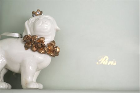 Dog figurine Foto de stock - Sin royalties Premium, Código: 689-05612095