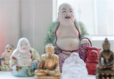 figurilla - Several Asian figurines Foto de stock - Sin royalties Premium, Código: 689-05612098