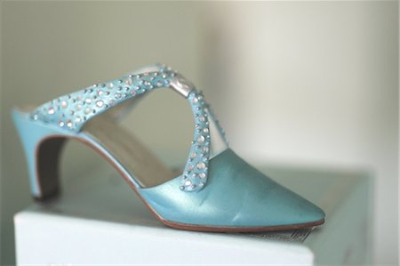 sequins - Single womens shoe Stock Photo - Premium Royalty-Free, Code: 689-05612157
