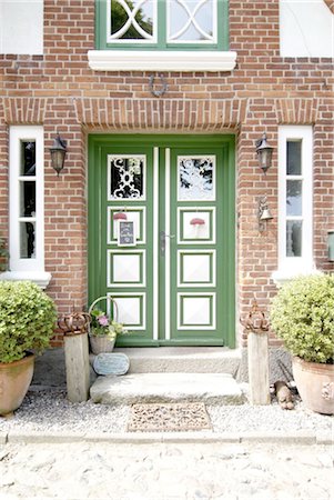 stairs decoration - Front door of a country house Stock Photo - Premium Royalty-Free, Code: 689-05612468