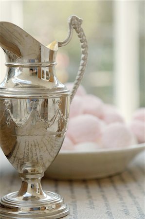 embellished - Silver jug Stock Photo - Premium Royalty-Free, Code: 689-05612490