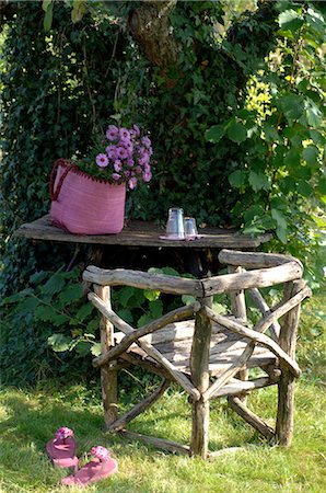 Garden table and garden chair Stock Photo - Premium Royalty-Free, Code: 689-03124280