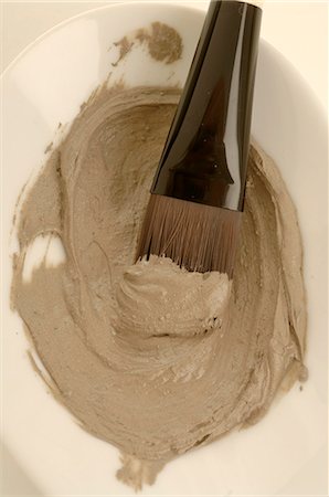 facial mask brush - Dead Sea facial mask Foto de stock - Sin royalties Premium, Código: 689-03124738