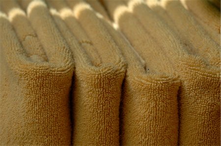 folded towels - stacks of towels Stock Photo - Premium Royalty-Free, Code: 689-03125119