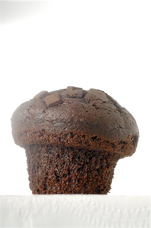 simsearch:689-03130285,k - Chocolate Muffin Foto de stock - Royalty Free Premium, Número: 689-03126687