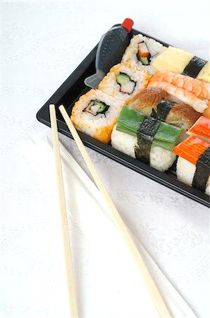 fish in box - Sushi bento Stock Photo - Premium Royalty-Free, Code: 689-03126725