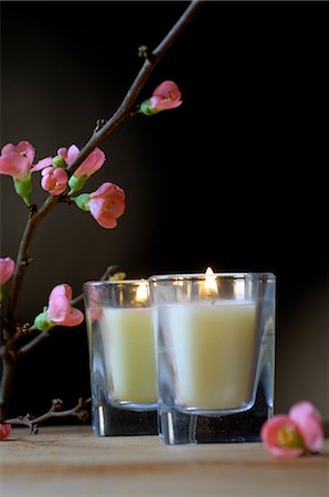 spa decoration - Two candles and a cherry twig Stock Photo - Premium Royalty-Free, Code: 689-03127717