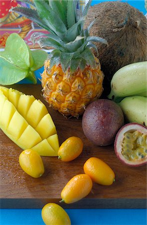 pineapple coconut - Fruits Stock Photo - Premium Royalty-Free, Code: 689-03127972