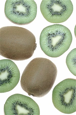fruit pulp - Kiwifruits halved Stock Photo - Premium Royalty-Free, Code: 689-03128455
