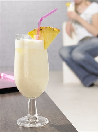 pina colada - Pina Colada Photographie de stock - Premium Libres de Droits, Code: 689-03129013