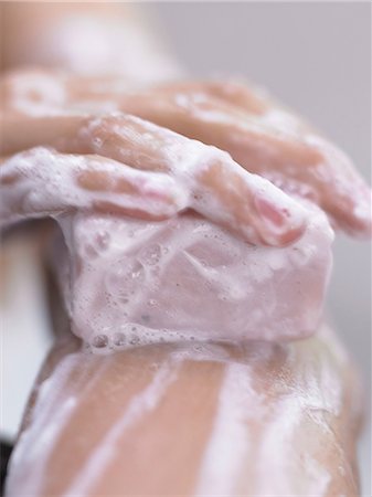 soap foam Stock Photo - Premium Royalty-Free, Code: 689-03123779