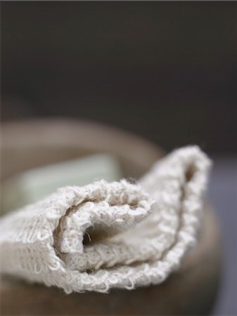 Rolled ecru cloth Stock Photo - Premium Royalty-Free, Code: 689-03733064