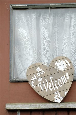 Welcome sign in window Stock Photo - Premium Royalty-Free, Code: 689-03733198