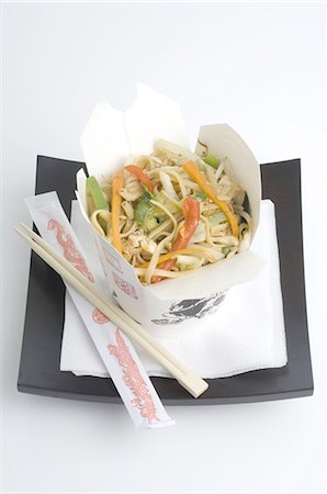 Chinese noodles and chopsticks Stock Photo - Premium Royalty-Free, Code: 689-03733306