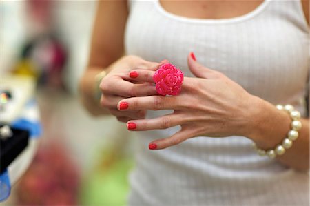 Funky finger rings for women Stock Photos - Page 1 : Masterfile