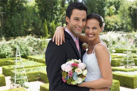 portrait of wedding party - Happy Wedding Couple Outdoors Stock Photo - Premium Royalty-Free, Code: 694-03326468