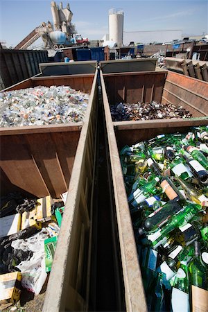 Garbage in recycling centre Stock Photo - Premium Royalty-Free, Code: 694-03328746