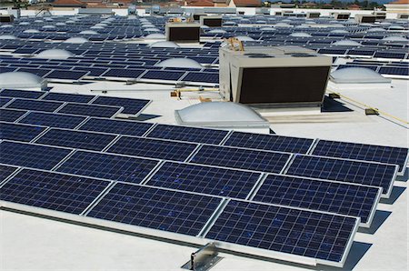 panel solar - Solar Panels at Solar Power Plant Stock Photo - Premium Royalty-Free, Code: 694-03330229