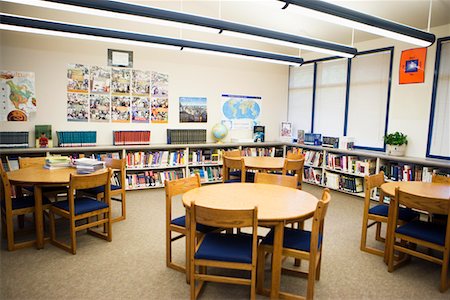 school room - High School Library Stock Photo - Premium Royalty-Free, Code: 694-03331103