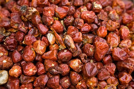 deira - UAE, Dubai, dried whole red peppers for sale at the spice souq in Deira Fotografie stock - Premium Royalty-Free, Codice: 694-03331890